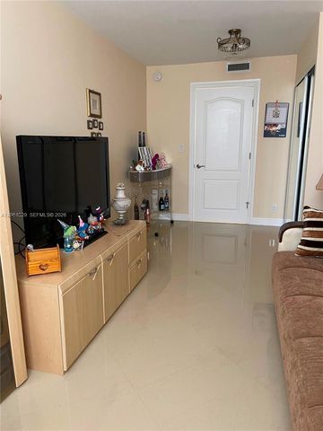 1865 S Ocean Drive 3L, Hallandale Beach, FL 33009