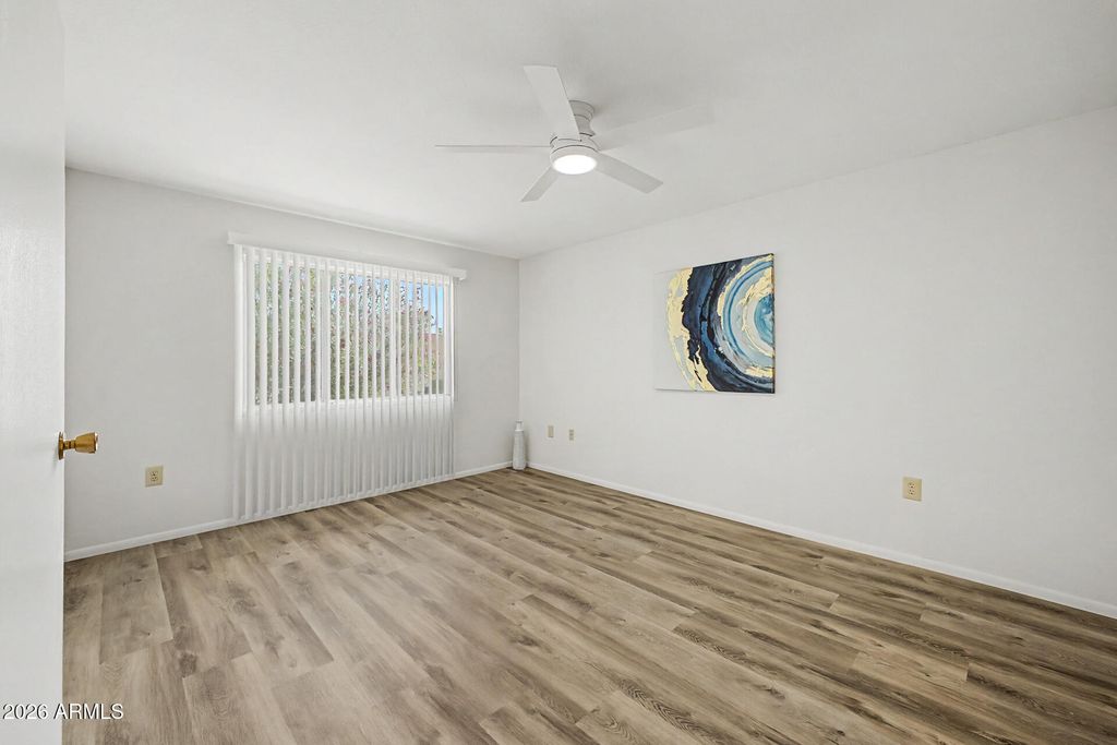 Image 22 of property listing at 13870 N 108TH Drive, Sun City, AZ 85351