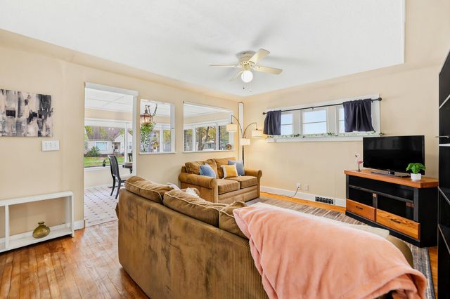 944 E Isabella Avenue, Muskegon City, MI 49442