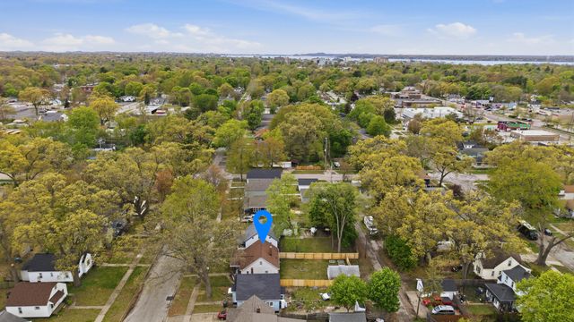 944 E Isabella Avenue, Muskegon City, MI 49442