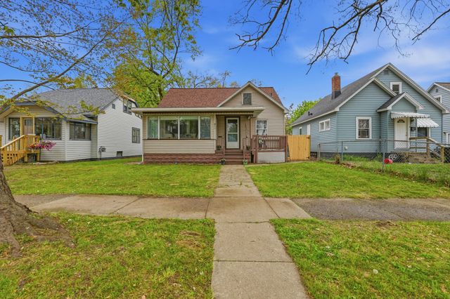 944 E Isabella Avenue, Muskegon City, MI 49442