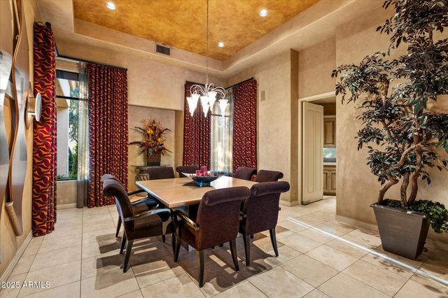 6038 E SUNNYSIDE Drive, Scottsdale, AZ 85254