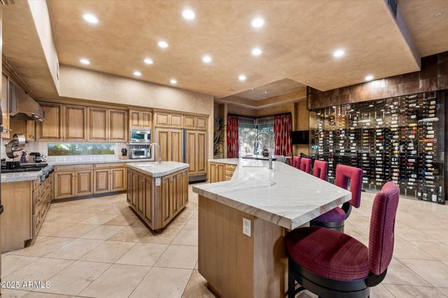 6038 E SUNNYSIDE Drive, Scottsdale, AZ 85254