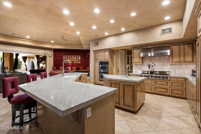 6038 E SUNNYSIDE Drive, Scottsdale, AZ 85254