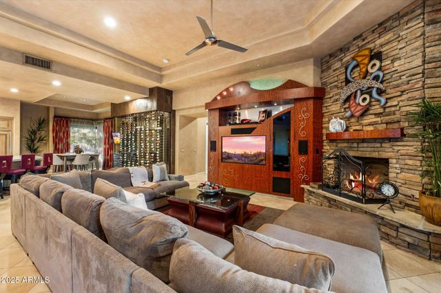 6038 E SUNNYSIDE Drive, Scottsdale, AZ 85254