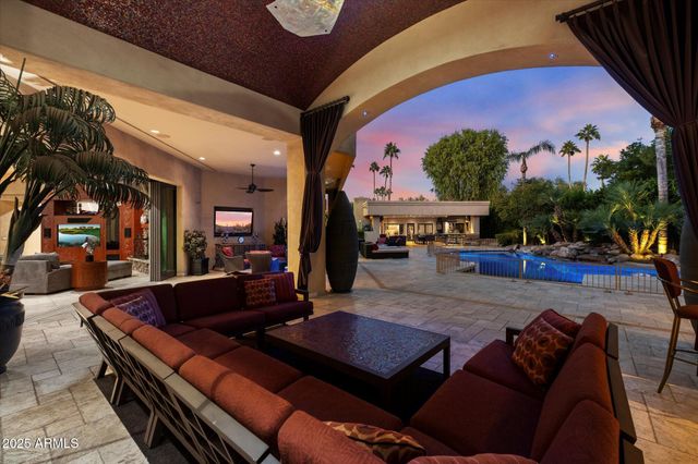 6038 E SUNNYSIDE Drive, Scottsdale, AZ 85254