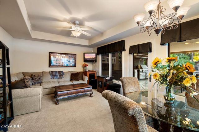 6038 E SUNNYSIDE Drive, Scottsdale, AZ 85254