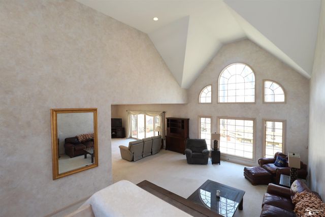 7241 Hidden Valley Drive, Lambertville, MI 48144