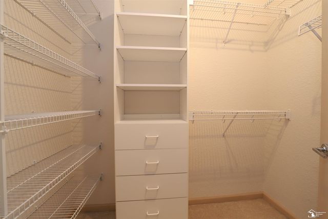 7241 Hidden Valley Drive, Lambertville, MI 48144