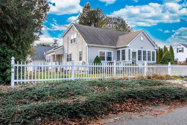 2767 Providence Rd, Northbridge, MA 01534