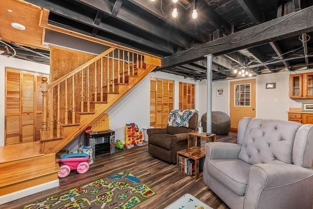 2767 Providence Rd, Northbridge, MA 01534