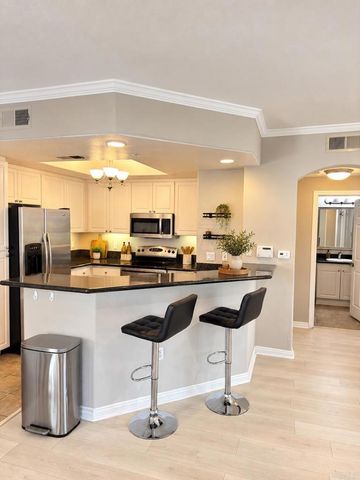 9255 Regents Rd A111, La Jolla, CA 92037