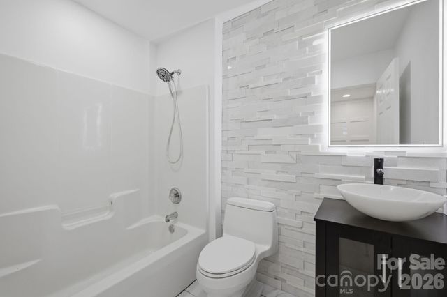 11705 Fiddlers Roof Lane, Charlotte, NC 28277