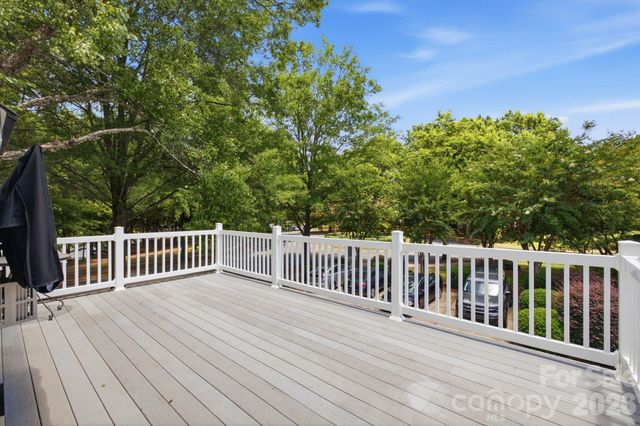 11705 Fiddlers Roof Lane, Charlotte, NC 28277