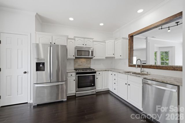 11705 Fiddlers Roof Lane, Charlotte, NC 28277