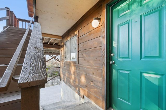 21009 Fawn Ridge DR, Lago Vista, TX 78645