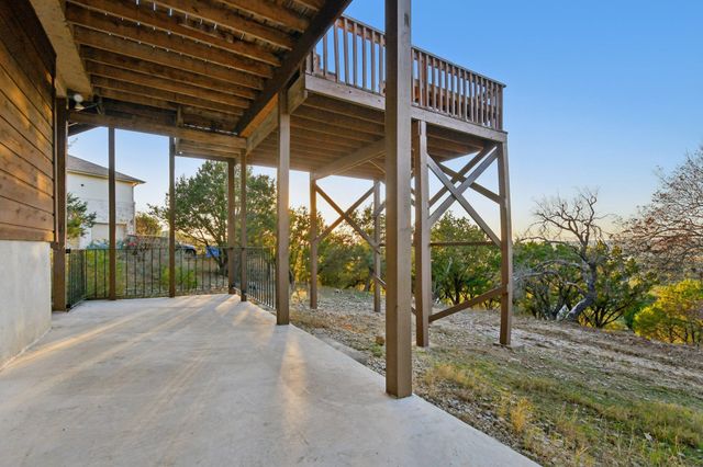 21009 Fawn Ridge DR, Lago Vista, TX 78645