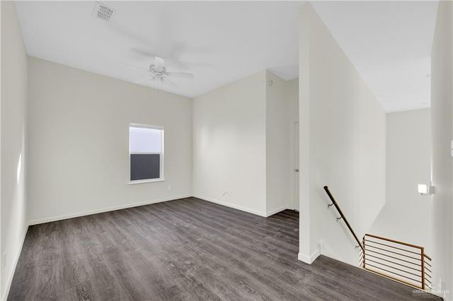 5211 Shalom Drive, Edinburg, TX 78542