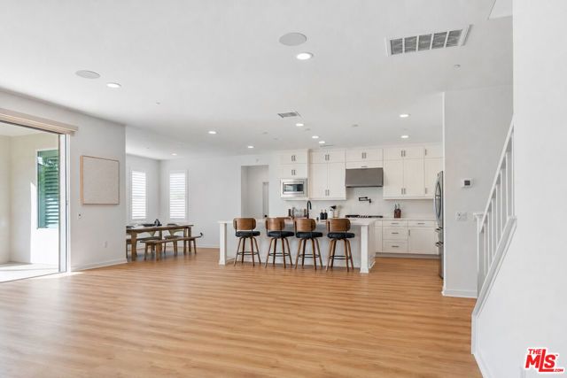 18130 Radiance Lane, Santa Clarita, CA 91350