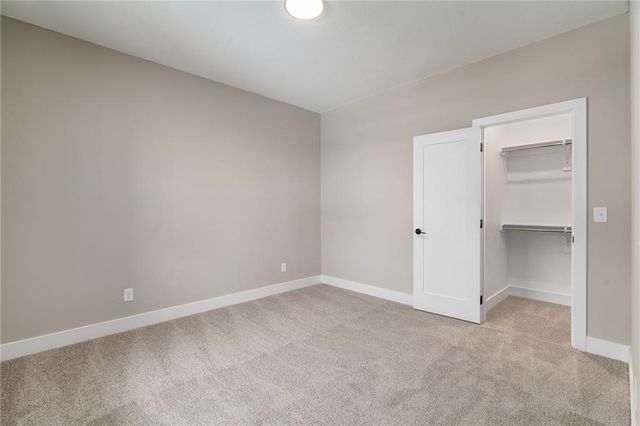 8209 Aurora Street, Lenexa, KS 66220