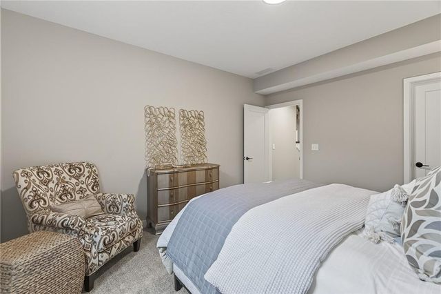 8209 Aurora Street, Lenexa, KS 66220