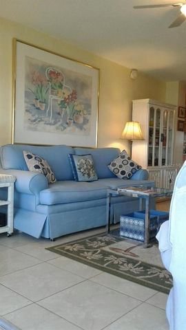 33 S GULFSTREAM AVENUE 704A, Sarasota, FL 34236