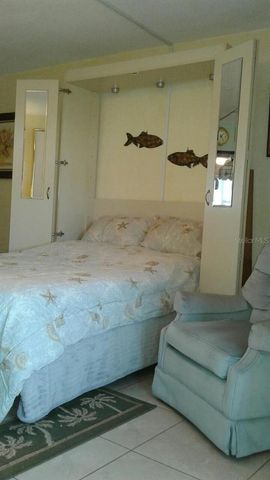 33 S GULFSTREAM AVENUE 704A, Sarasota, FL 34236