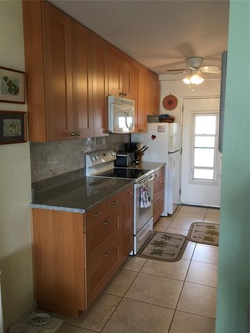 33 S GULFSTREAM AVENUE 704A, Sarasota, FL 34236