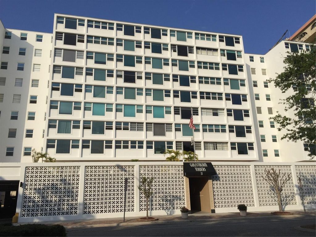 33 S GULFSTREAM AVENUE 704A, Sarasota, FL 34236