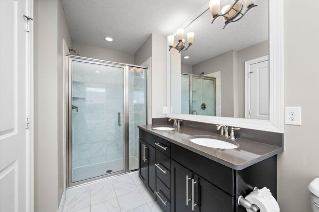 8410 Jonquil Lane N, Maple Grove, MN 55369