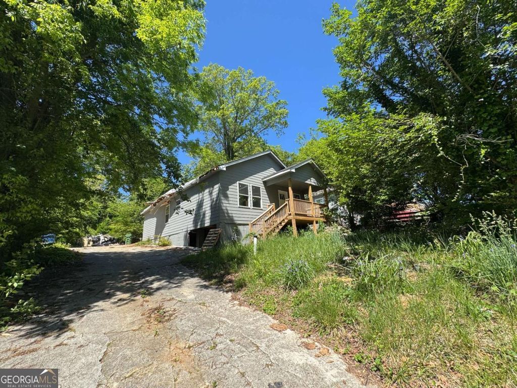 277 Barfield Avenue SW, Atlanta, GA 30310