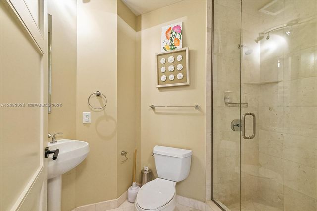 16051 Collins Avenue 2903, Sunny Isles Beach, FL 33160