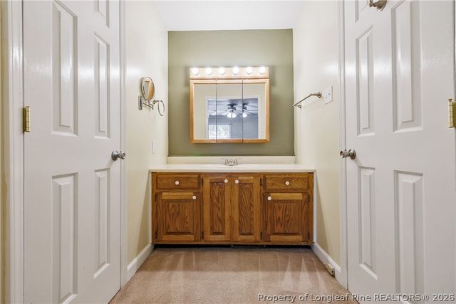 209 Old Farm Road, Raeford, NC 28376