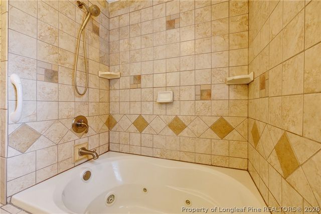 209 Old Farm Road, Raeford, NC 28376