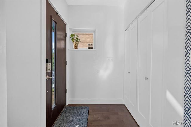 4425 Vista Avenue, St Louis, MO 63110