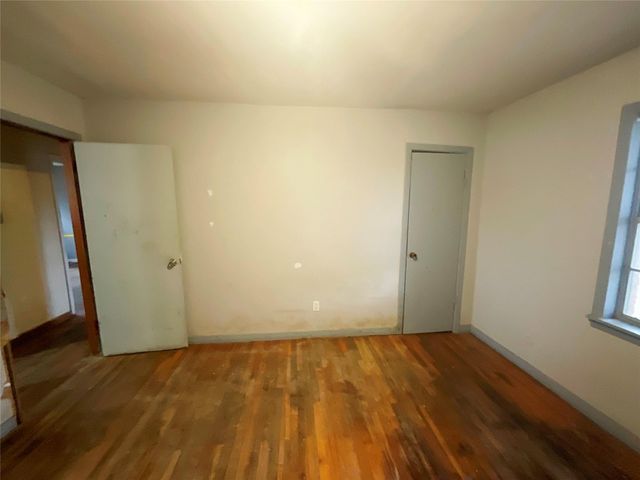 8902 Kentshire Drive, Houston, TX 77078