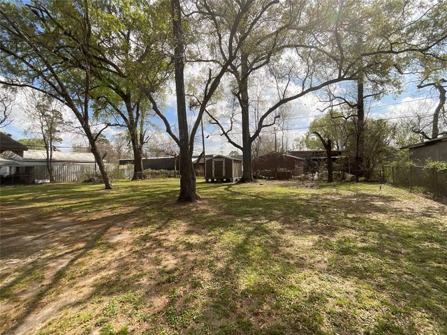8902 Kentshire Drive, Houston, TX 77078