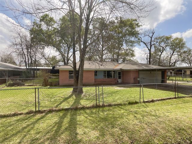 8902 Kentshire Drive, Houston, TX 77078