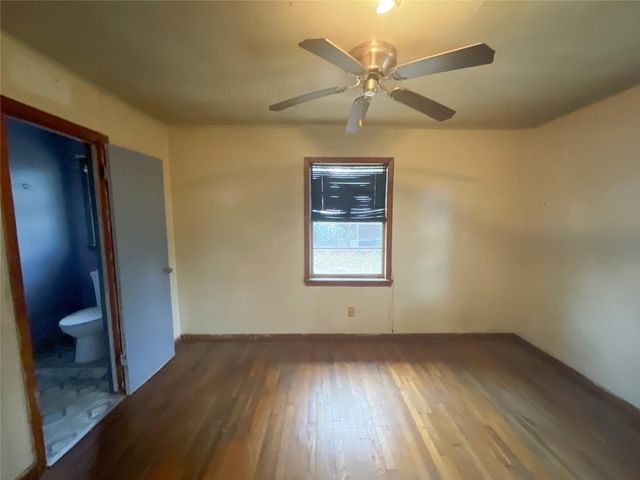 8902 Kentshire Drive, Houston, TX 77078