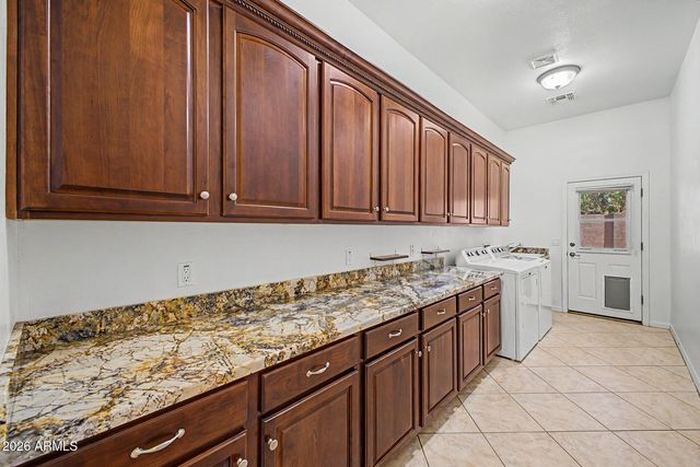24414 N 43rd Drive, Glendale, AZ 85310