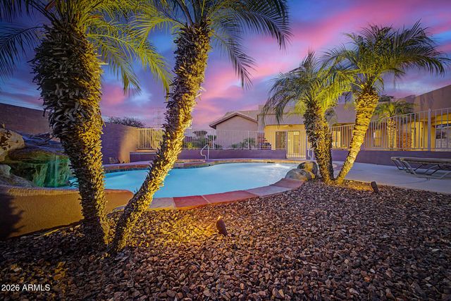 24414 N 43rd Drive, Glendale, AZ 85310