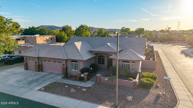 24414 N 43rd Drive, Glendale, AZ 85310