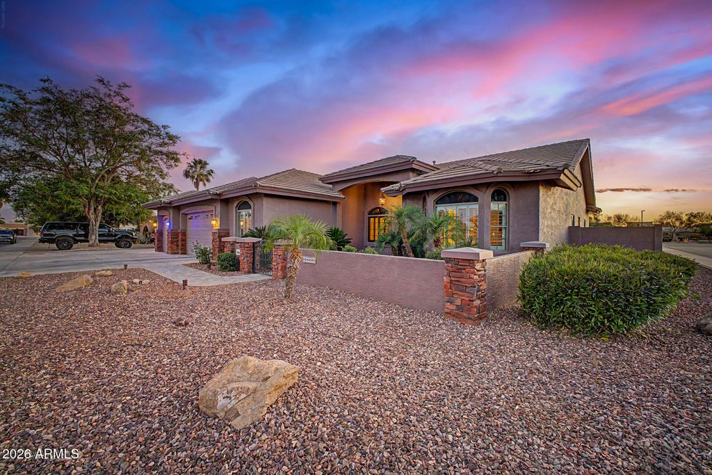 24414 N 43rd Drive, Glendale, AZ 85310 — photo 2