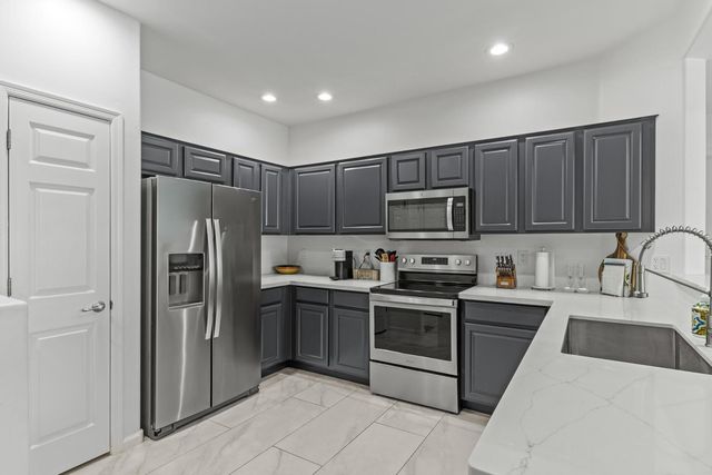 14000 N 94th Street Unit 2175, Scottsdale, AZ 85260