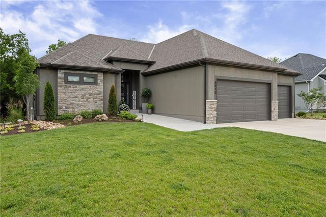 4913 NW 70th Terrace, Kansas City, MO 64151