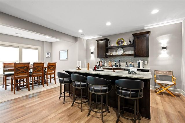 4913 NW 70th Terrace, Kansas City, MO 64151