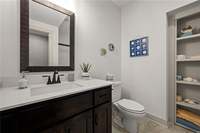 4913 NW 70th Terrace, Kansas City, MO 64151