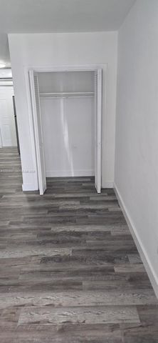 1910 NW 29th St 7, Miami, FL 33142