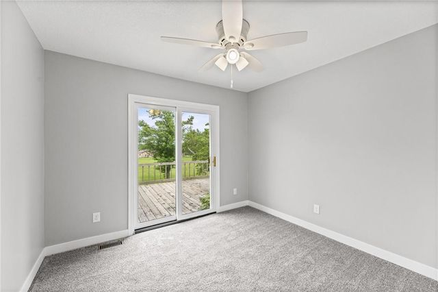 20875 251st Street, Tonganoxie, KS 66086