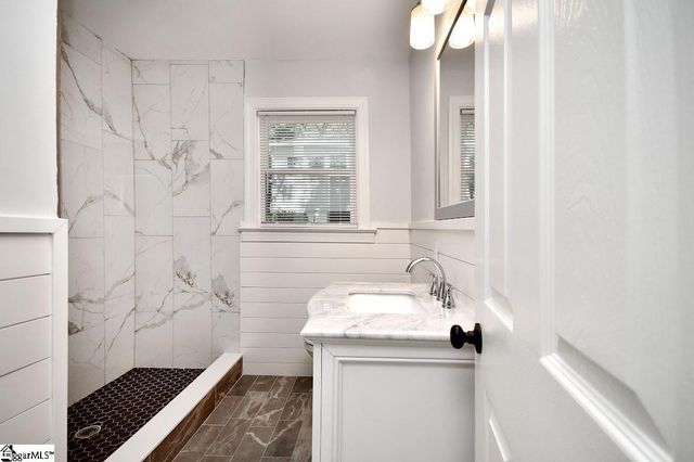 14 Pear Street, Greenville, SC 29609